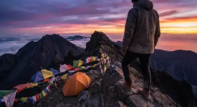 Chase the Horizon: Adventures That Start Where Comfort Ends